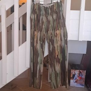 Ramona la Rue by Arianna drawstring lightweight drawstring palazo style pant. M